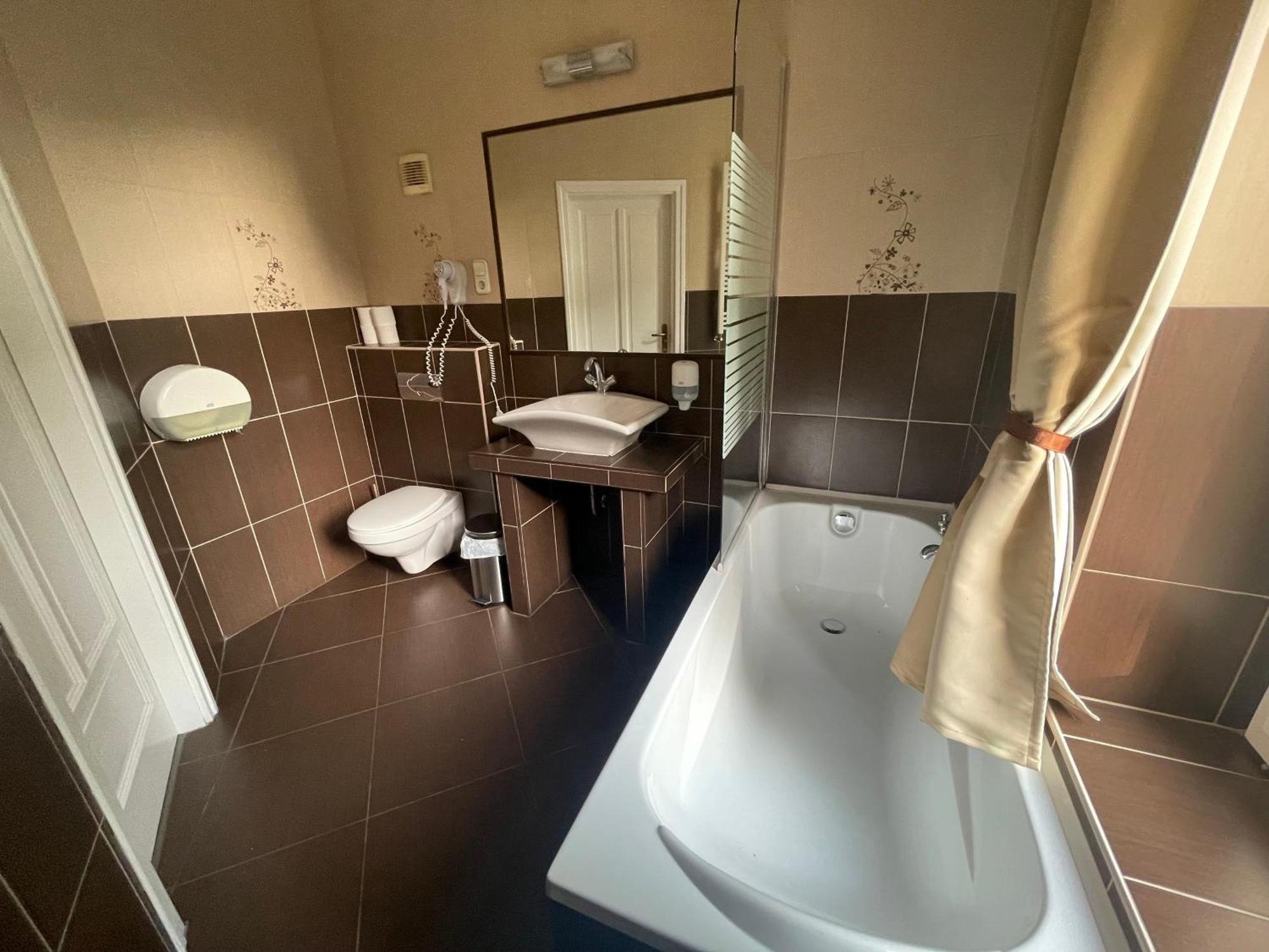 Jokai Villa Сиофок Екстериор снимка