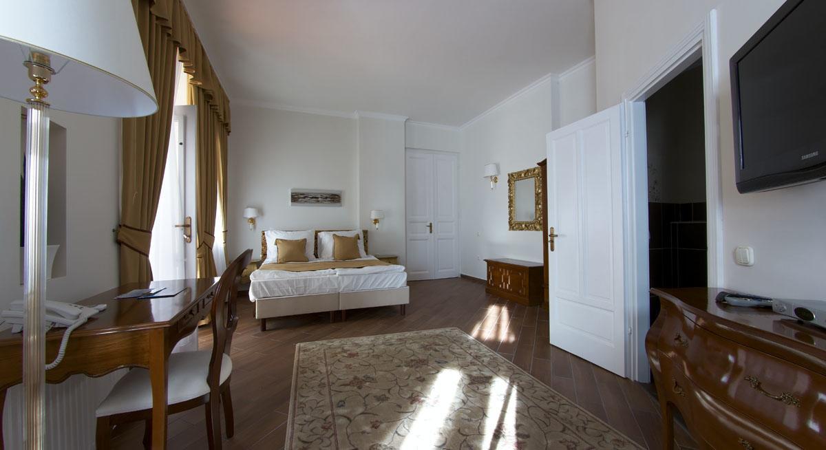 Jokai Villa Сиофок Екстериор снимка